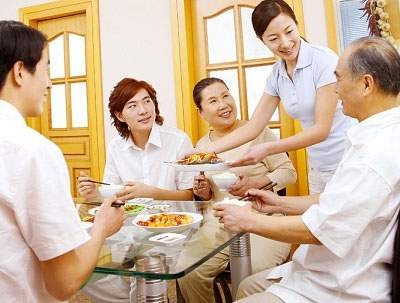 Cách ăn uống tốt cho người cao tuổi