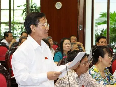 Đại biểu QH đề xuất sửa lời Quốc ca