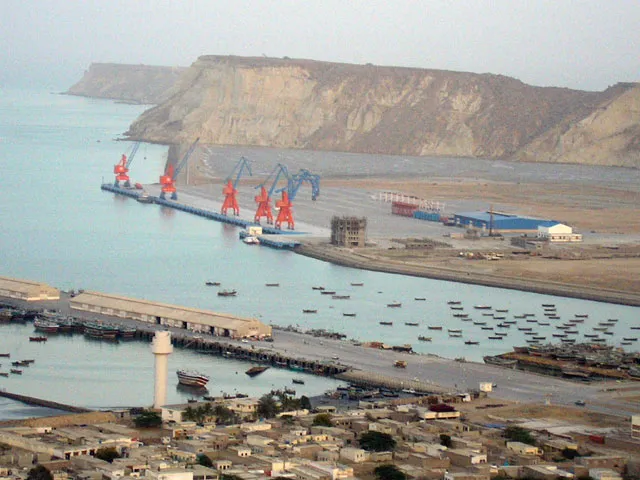 Pakistan giúp Trung Quốc, Iran chống Mỹ?