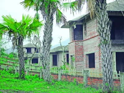 Cơn lốc mang tên 'trục Thăng Long'