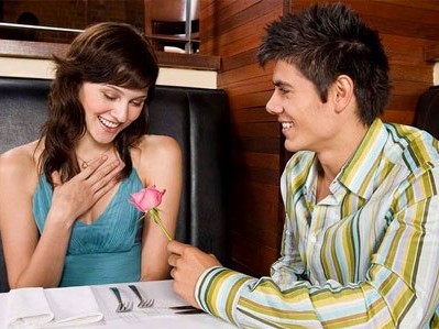 Thiếu gia tỉnh lẻ và ‘trận chiến’ tán hotgirl
