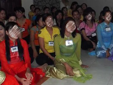Cô dâu Việt tại Hàn Quốc ôm 2 con nhảy lầu tự tử như thế nào?