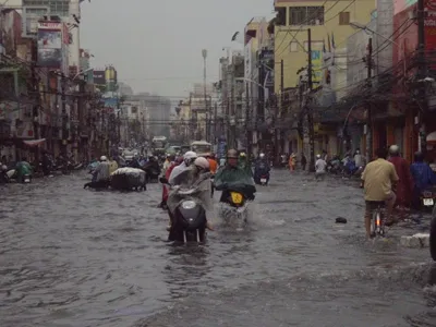 Đại biểu Quốc hội lên tiếng vụ sếp nhận lương khủng