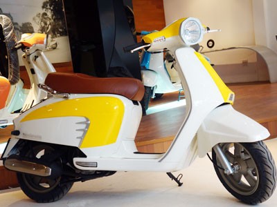 Ngắm cận cảnh Lambretta LN125 nội