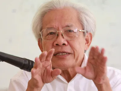 Giáo sư Hồ Ngọc Đại