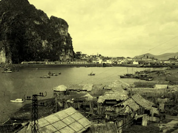 Lung linh Hạ Long cổ xưa