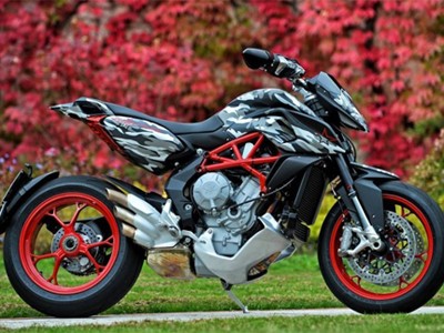 MV Agusta Rivale 800 phiên bản nhà binh