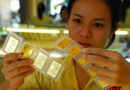 Ngân hàng Nhà nước chào thầu hơn 71 tấn vàng