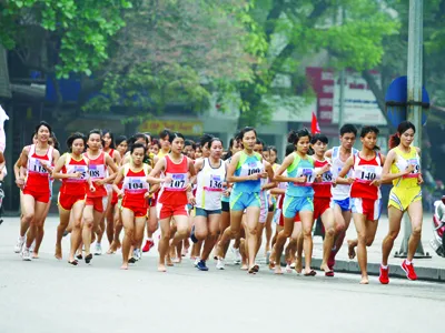 Dậy sóng xứ Thơ