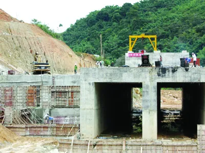 Bất thường đấu giá mua thiết bị của doanh nghiệp Trung Quốc