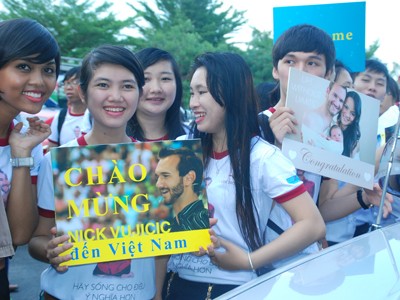 Nick Vujicic đã đến Việt Nam