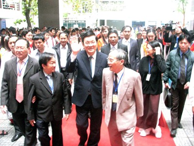 Chủ tịch nước dự kỷ niệm Ngày truyền thống học sinh, sinh viên