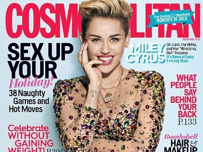 Miley Cyrus đẹp lộng lẫy với áo đính đầy đá quý