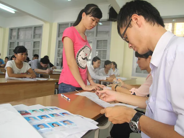 Tỷ lệ thí sinh dự thi đợt 2 đạt gần 74%