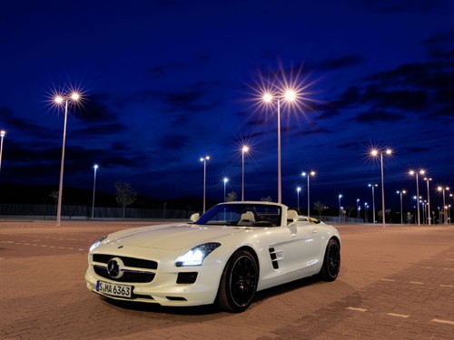 Mercedes-Benz SLS AMG bản Roadster lộ diện