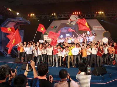 Đại học Lạc Hồng vô địch Robocon Việt Nam 2012