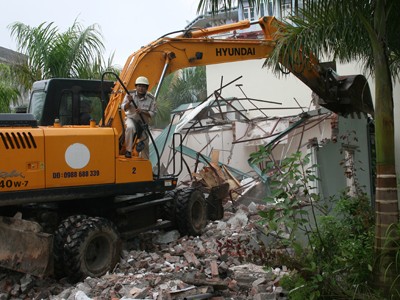 Sẽ kỷ luật cán bộ ăn nhậu với chủ đầu tư