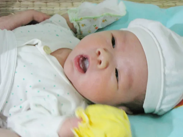Hôm nay cháu bé bị bắt cóc xuất viện