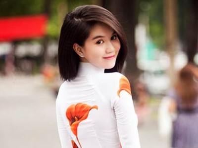 Khi 'nữ hoàng nội y' Ngọc Trinh không hở