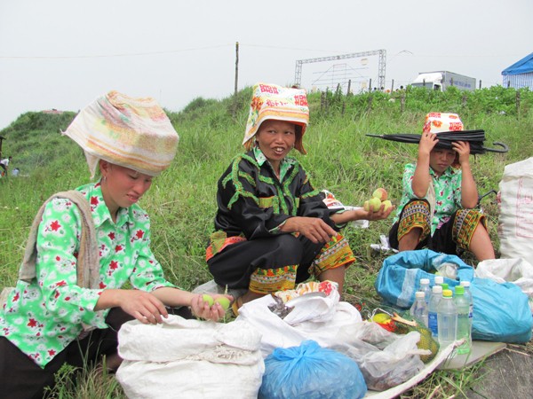 Ngày hội trên non cao