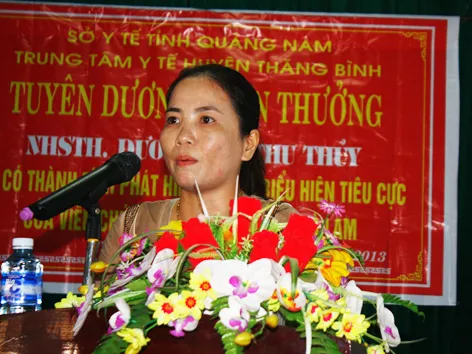 Nữ hộ sinh tố tham nhũng từ chối nhận thưởng