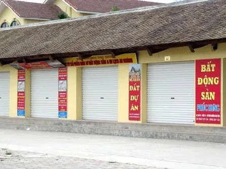 Bi hài sếp BĐS trốn nợ ngày tết