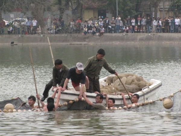 Hồ Gươm có hai 'cụ' Rùa