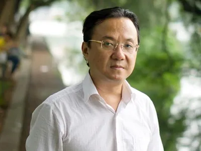 Hồng Thanh Quang và dự án thơ… hoành tráng