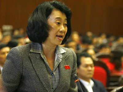 Bãi nhiệm tư cách ĐBQH đối với bà Đặng Thị Hoàng Yến