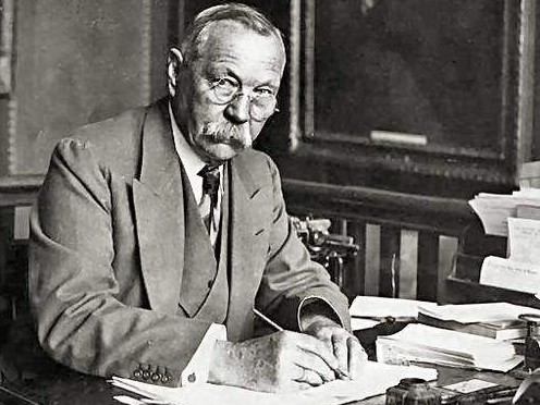 Sir Conan Doyle Ảnh: Openlibrary