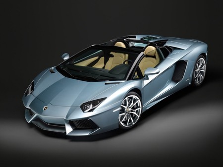 Aventador LP 700-4 Roadster chính thức xuất hiện