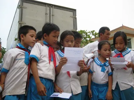 Lá thư của thầy giáo làm hơn 2000 học sinh xúc động