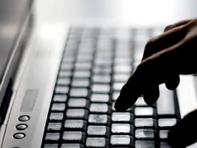 Xem bói trên facebook, bị lừa 62 triệu đồng