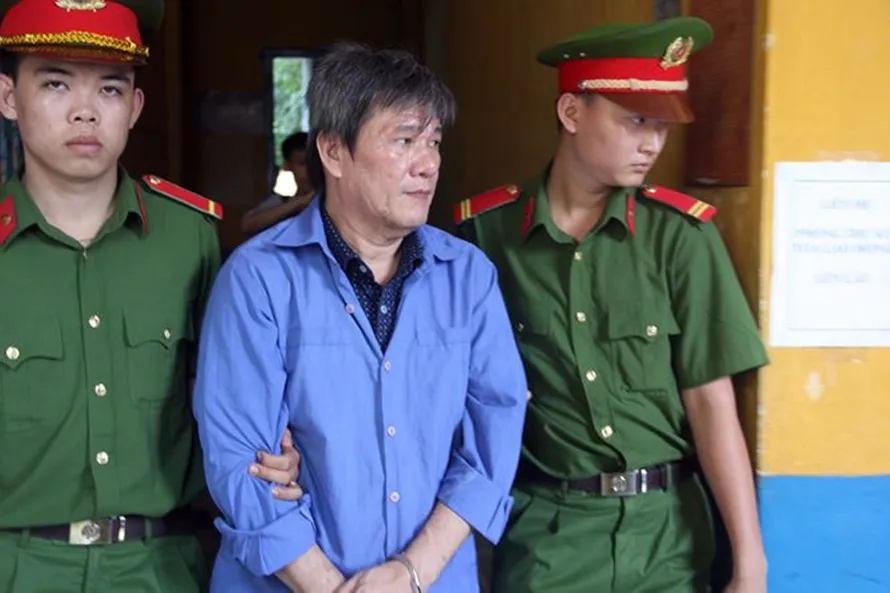 'Siêu lừa' Dương Thanh Cường tại tòa. Ảnh: Tân Châu
