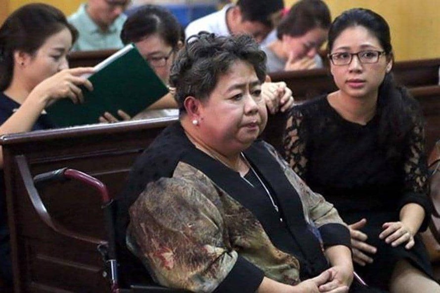 Bà Hứa Thị Phấn trong một lần tham gia phiên tòa trước đây.