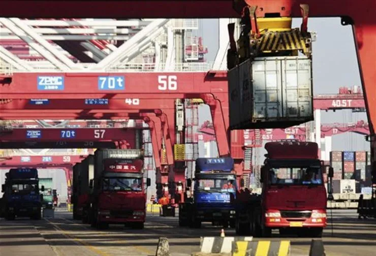 Bất chấp chiến tranh thương mại, Trung Quốc vẫn xuất siêu lớn sang Mỹ