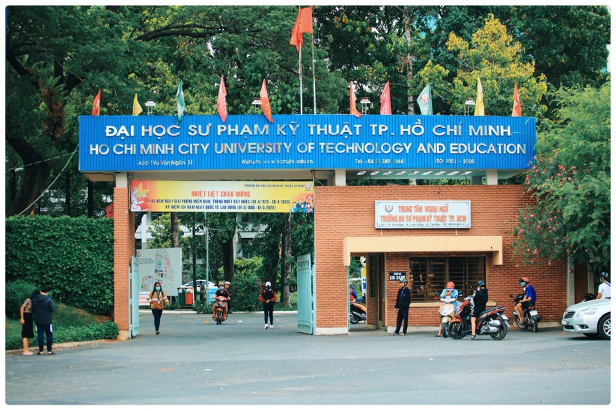 Vụ đuổi sinh viên khỏi lớp học trực tuyến: Giảng viên nhận sai, gửi lời xin lỗi sinh viên
