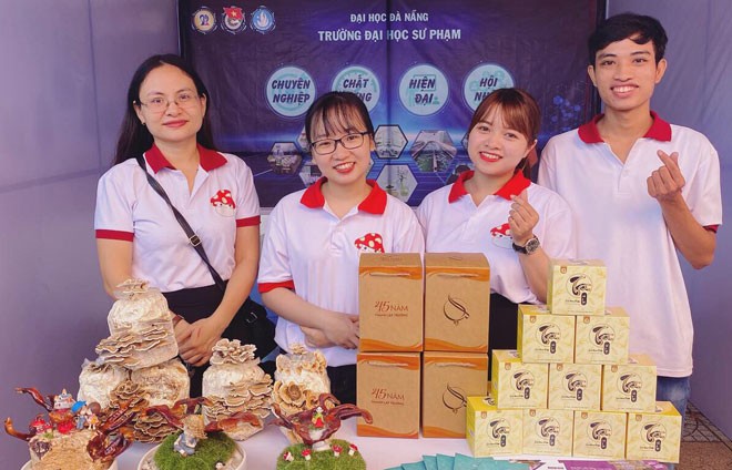 Trà hoa nấm của sinh viên ĐH Sư phạm Đà Nẵng