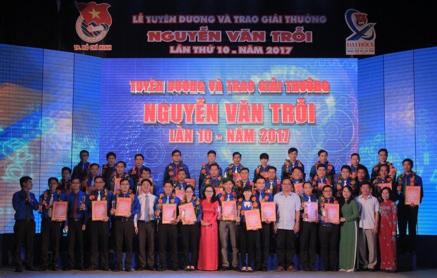Tuyên dương 35 gương thanh niên, công nhân giỏi nghề
