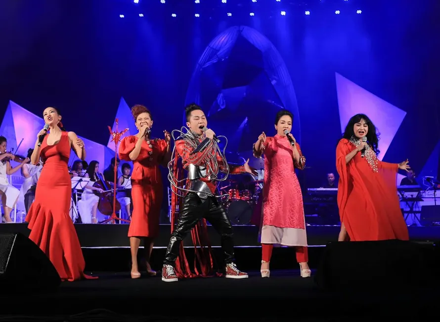 Bất ngờ bàn về danh xưng "Diva", Tùng Dương bị cho là đang "đá xéo" Thu Minh.