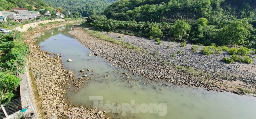 Sông ngòi trơ đáy, Chủ tịch Nghệ An ra chỉ đạo 'nóng'