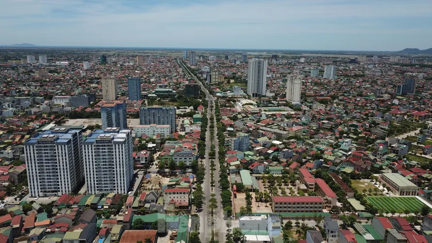Nghệ An thêm 39 ca dương tính, thành phố Vinh phát thẻ đi chợ