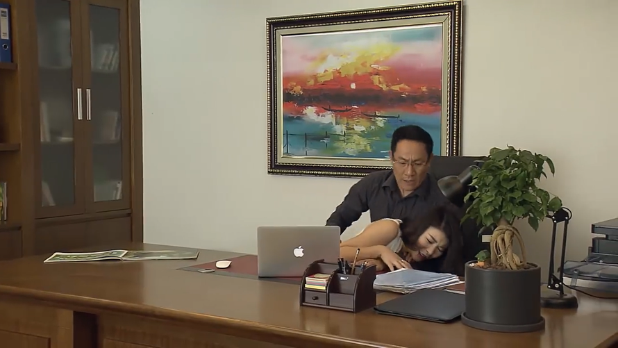 Linh tìm mọi cách để kéo Luân lai phía mình
