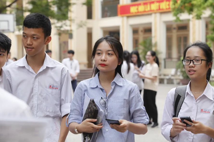 Học sinh lớp 12 năm nay đang nóng lòng về phương án thi hay không thi năm nay.