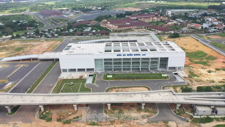 Cận cảnh bến xe Miền Đông mới lại lỡ hẹn, chưa xác định ngày hoạt động