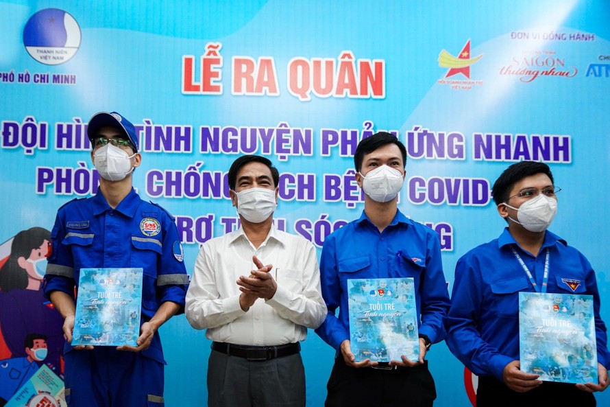 Ra quân đội hình phản ứng nhanh hỗ trợ tỉnh Sóc Trăng phòng, chống dịch COVID-19