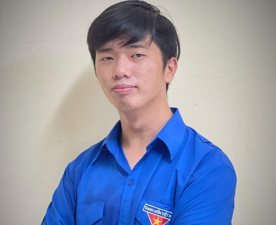 Bộ ảnh về năng lượng tái tạo của nam sinh viên trường Nhân văn
