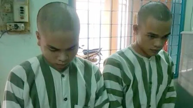 2 nghi can tại cơ quan công an