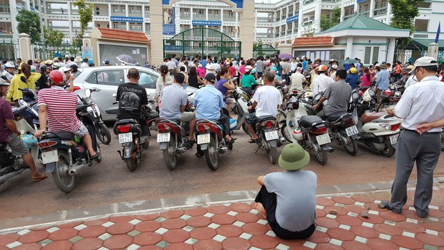 Trường tiểu học Hoàng Liệt, nơi xảy ra sự việc