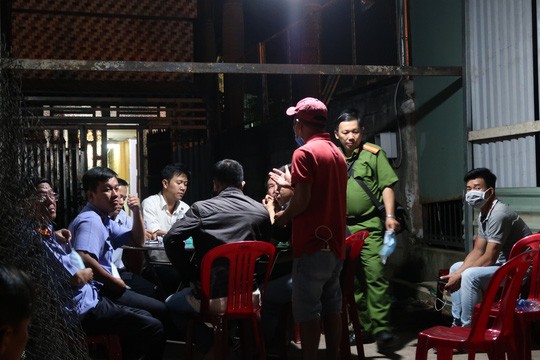 Cơ quan chức năng lấy lời khai người liên quan